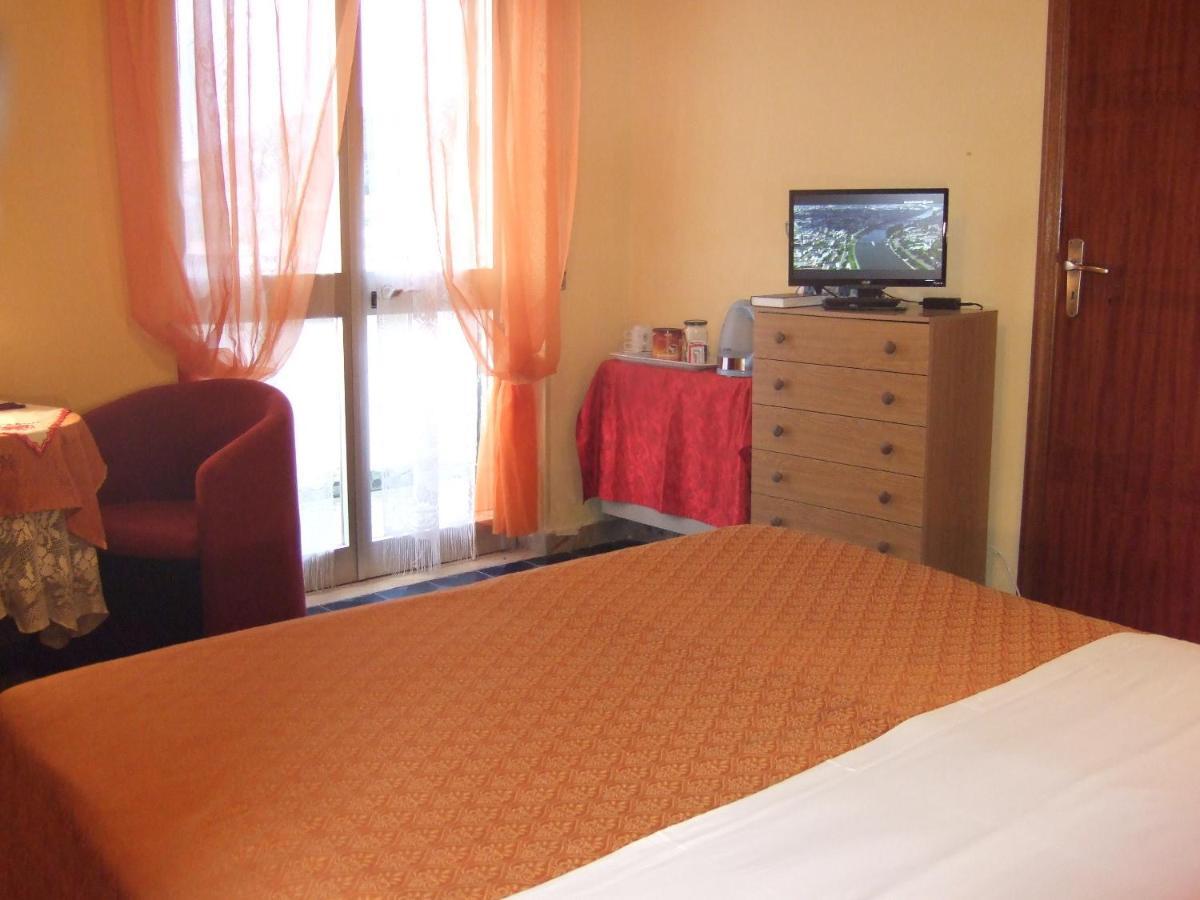 Hotel Torino Falerna Szoba fotó